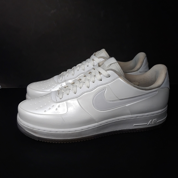 nike air force one foamposite white